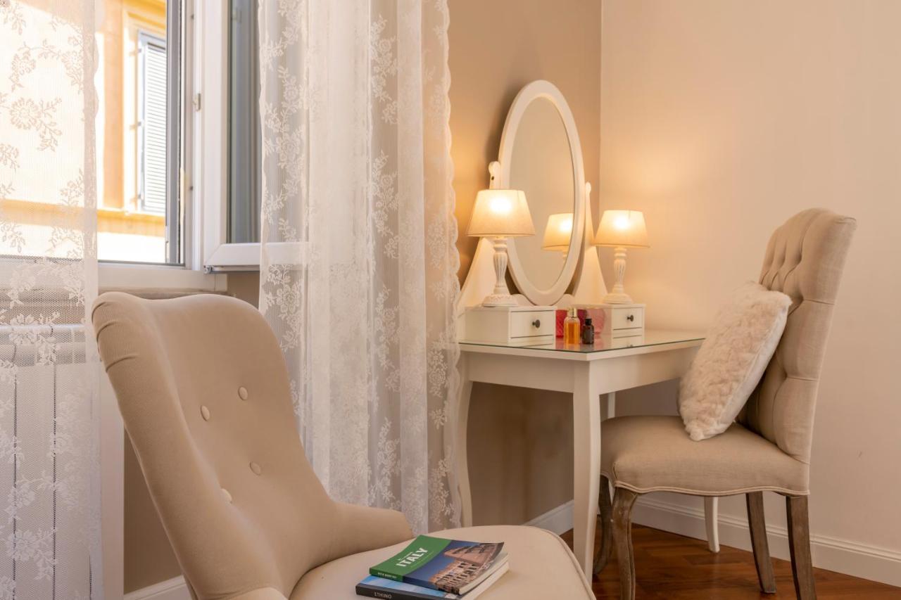 Lovely New Home, Fontana Di Trevi Рим Экстерьер фото